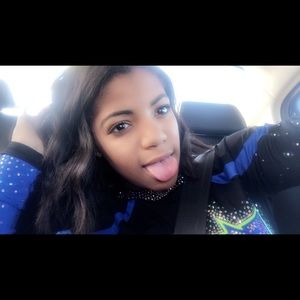 Meet your Posher, Brook